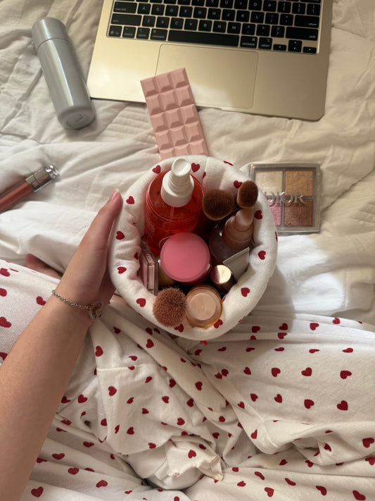 Sweetheart Suite: Cupid Pocket