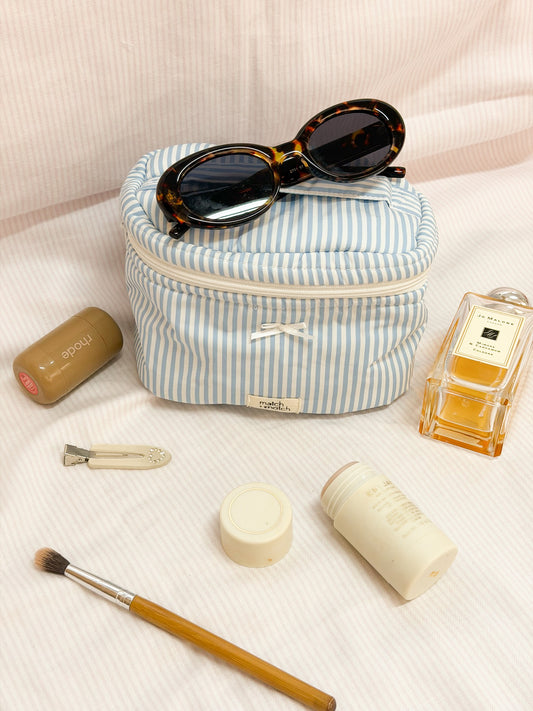 Dream Vanity in Isabel