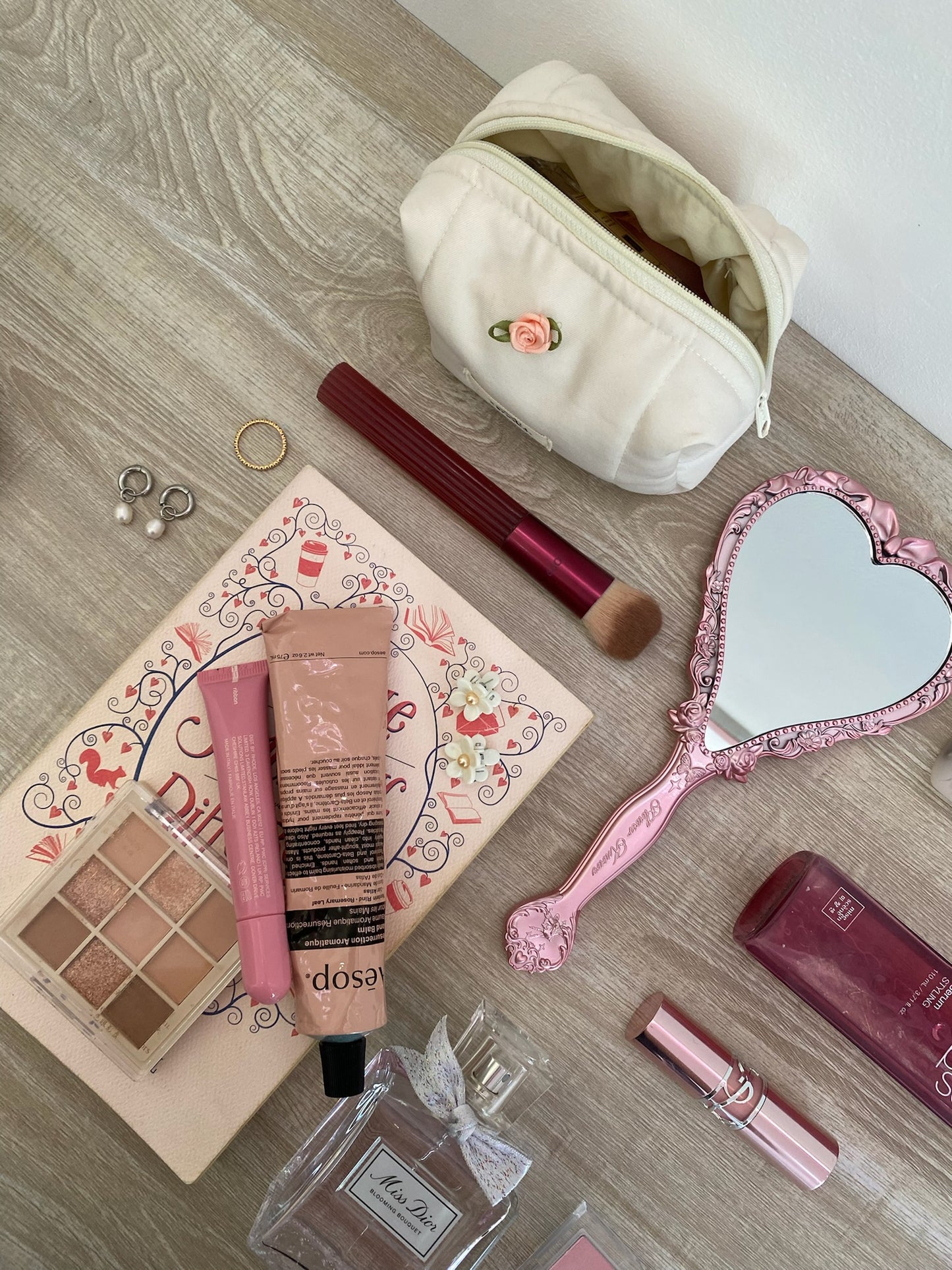 It Girl: Amelia